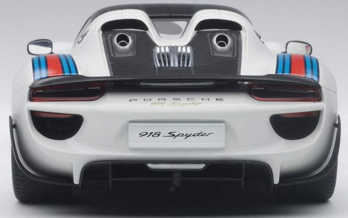 AUTOart Porsche 918 Spyder Martini 2013 weiß